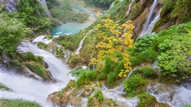Plitvice Lakes_Falls_Comming_Together