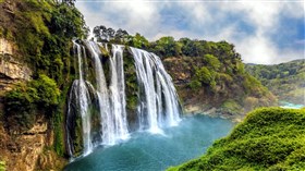 Huangguoshu Waterfall