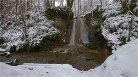 White_Winter_Waterfall